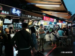 晚餐至羅東夜市品嘗在地特色美食