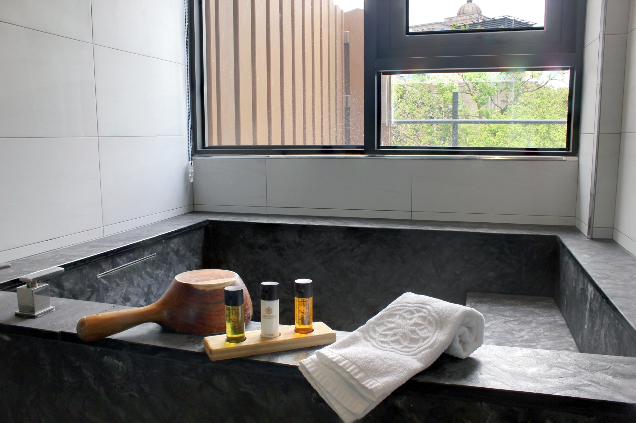 【秋冬泡湯】葛瑪蘭溫泉飯店　宜蘭礁溪湯遊二日（ILN39）